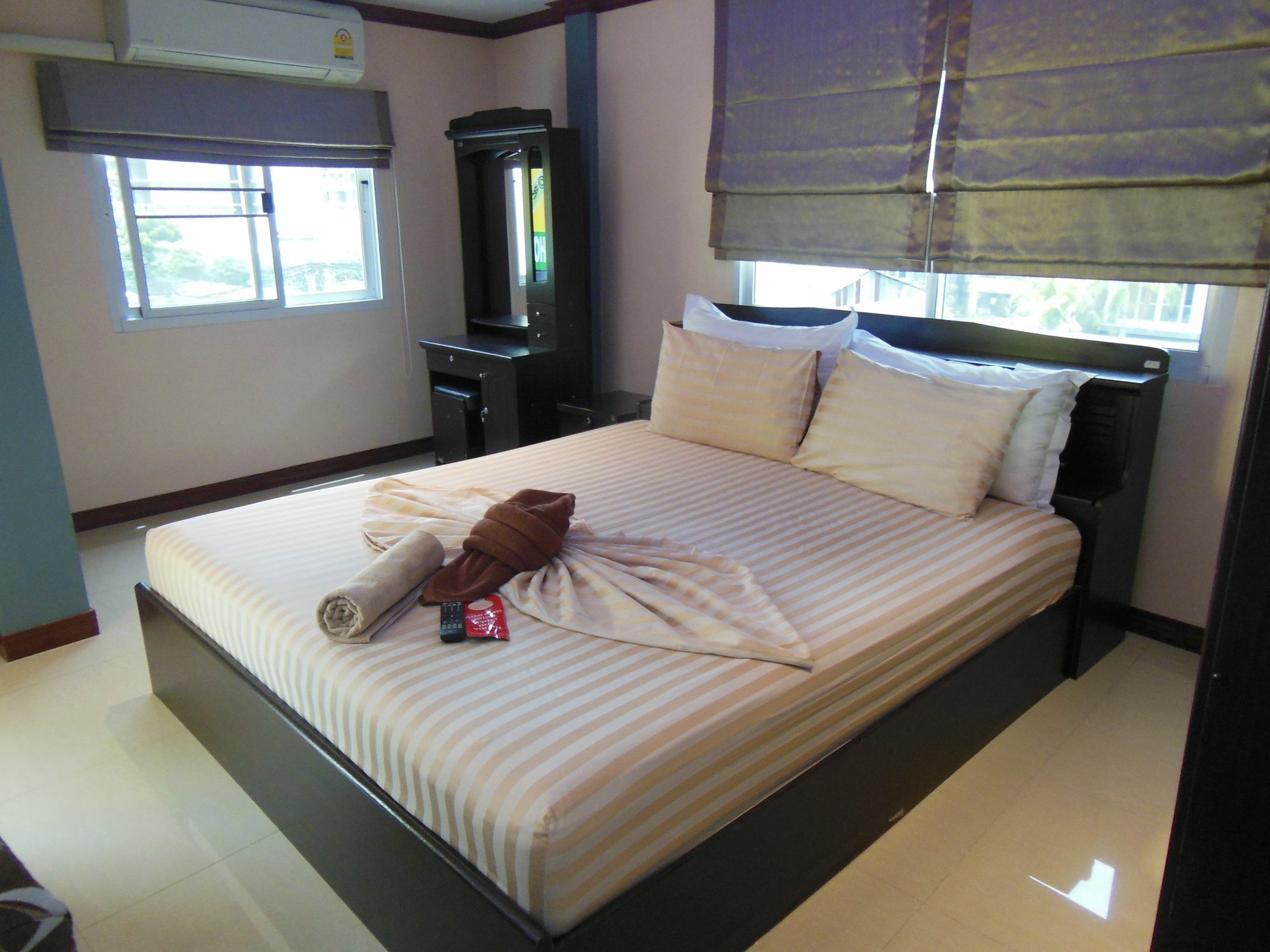 Boomerang Guesthouse And Bar باتايا المظهر الخارجي الصورة